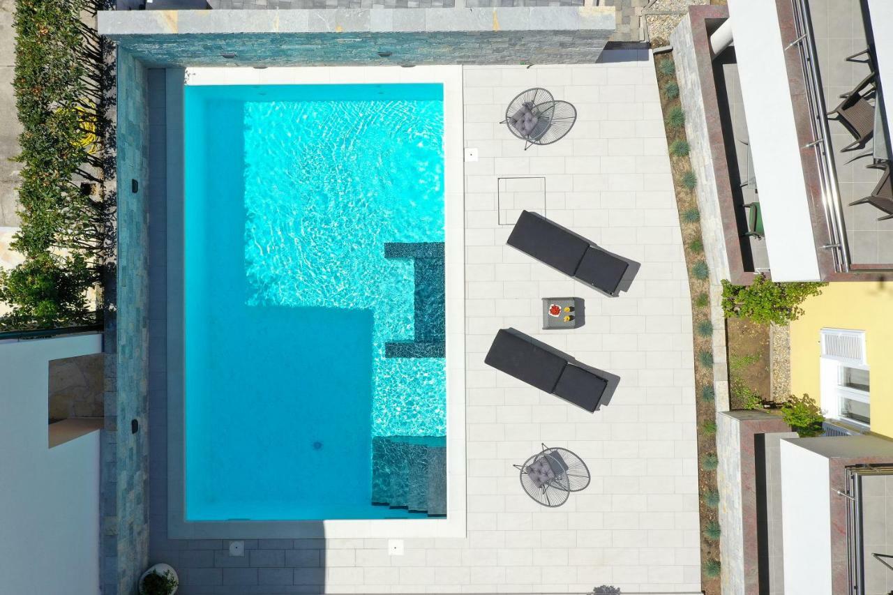 Luxury Villa Nada With Pool Petrcane Exterior photo